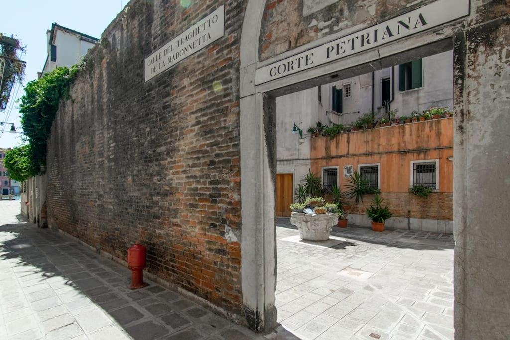 Residence Alma - Rialto Bridge البندقية المظهر الخارجي الصورة