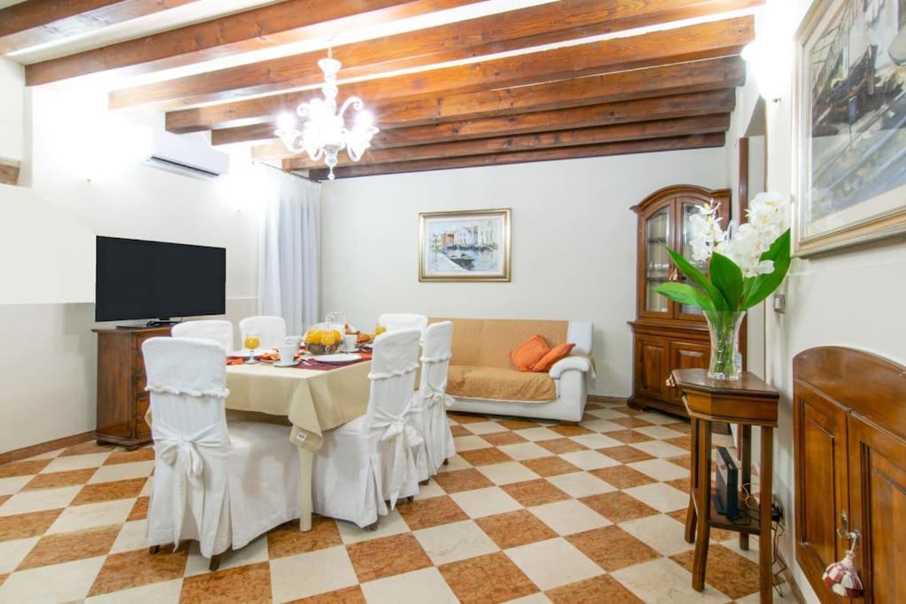 Residence Alma - Rialto Bridge البندقية المظهر الخارجي الصورة