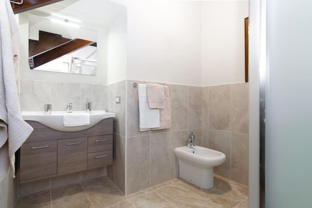 Residence Alma - Rialto Bridge البندقية المظهر الخارجي الصورة