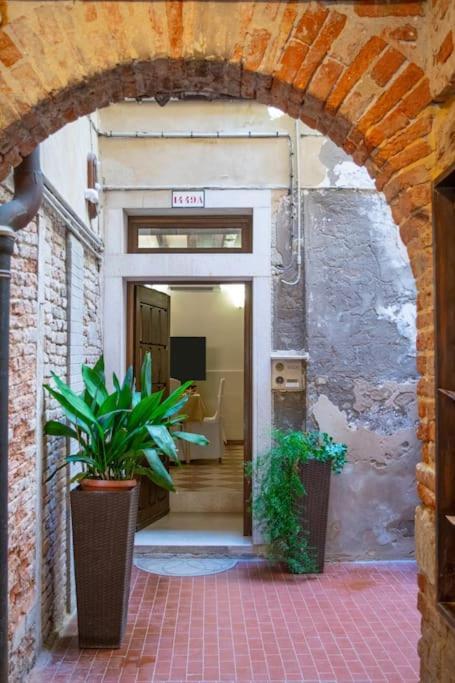 Residence Alma - Rialto Bridge البندقية المظهر الخارجي الصورة